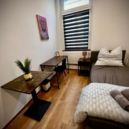 Zentral Und Modern Loft Im Herzen 6p شقة