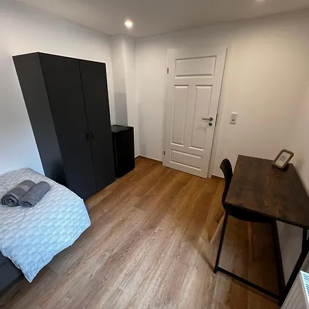 Zentral Und Modern Loft Im Herzen 6p شقة